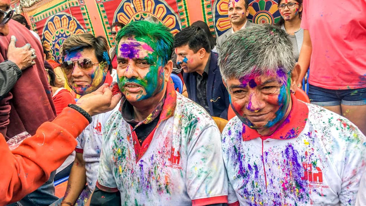 holi 41678092143.jpg